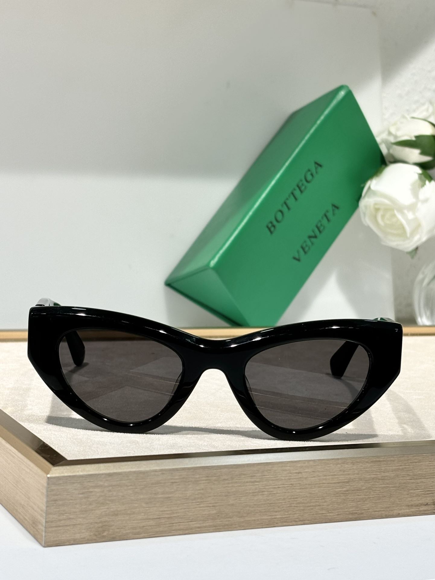 Bottega Veneta Sunglasses